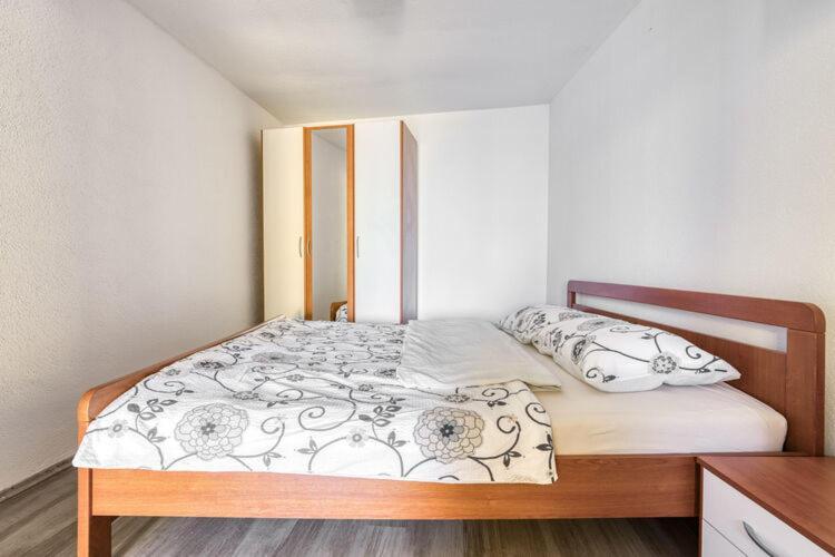 Apartments Nika With Swimming Pool And Beautiful Sea View Dobrec Luaran gambar